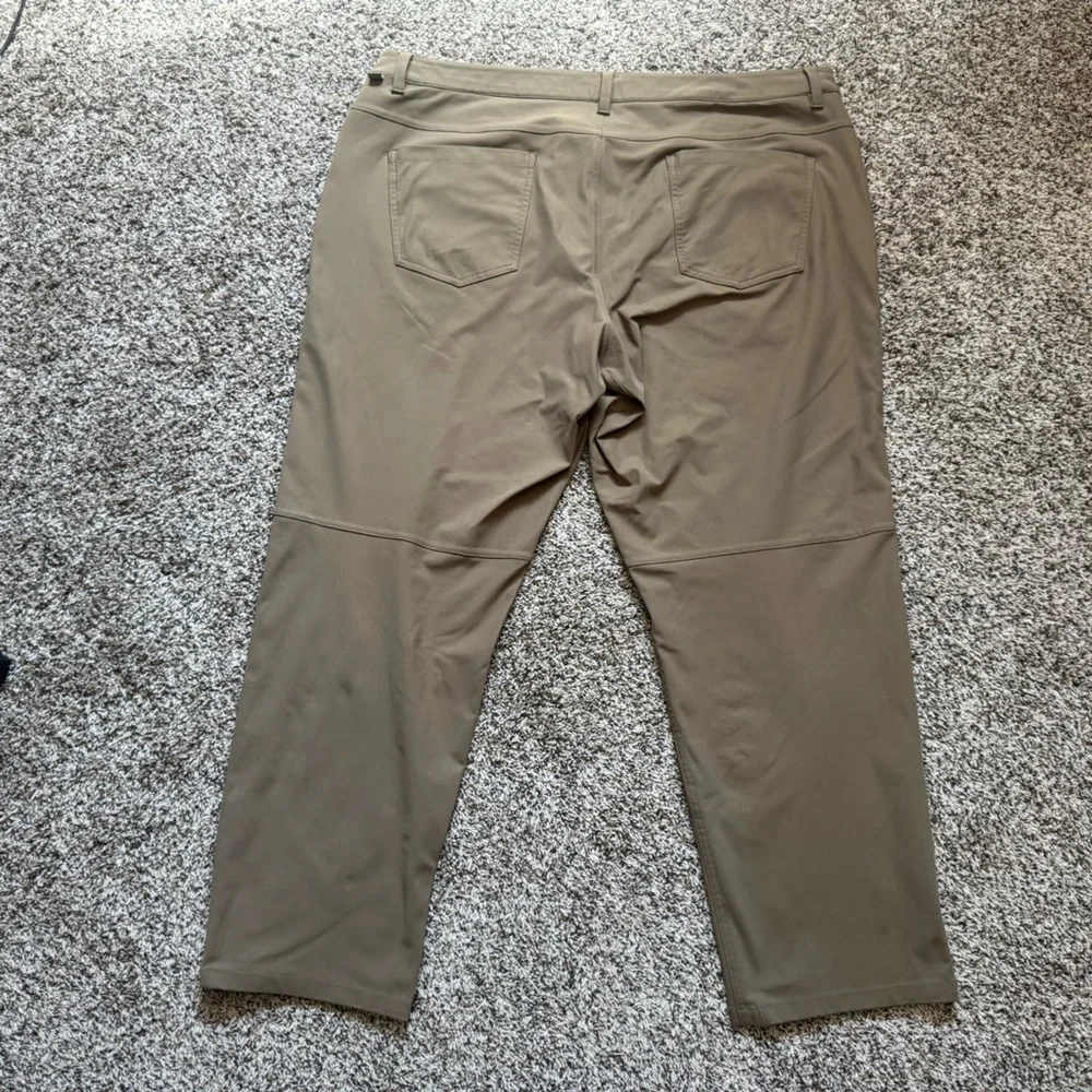 lululemon athletica classic fit